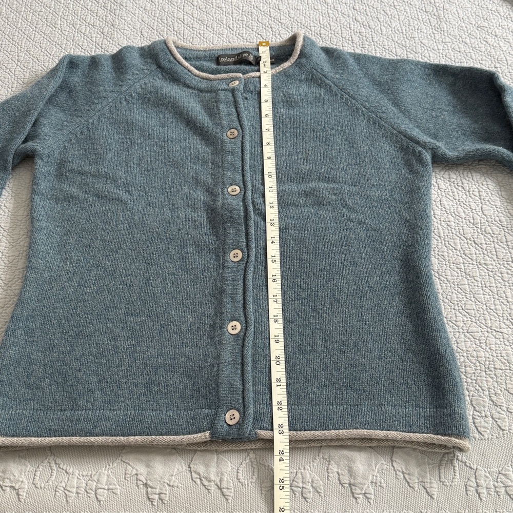 Irish made Cashmere Women's Cardigan Sweater - Picture 7 of 9